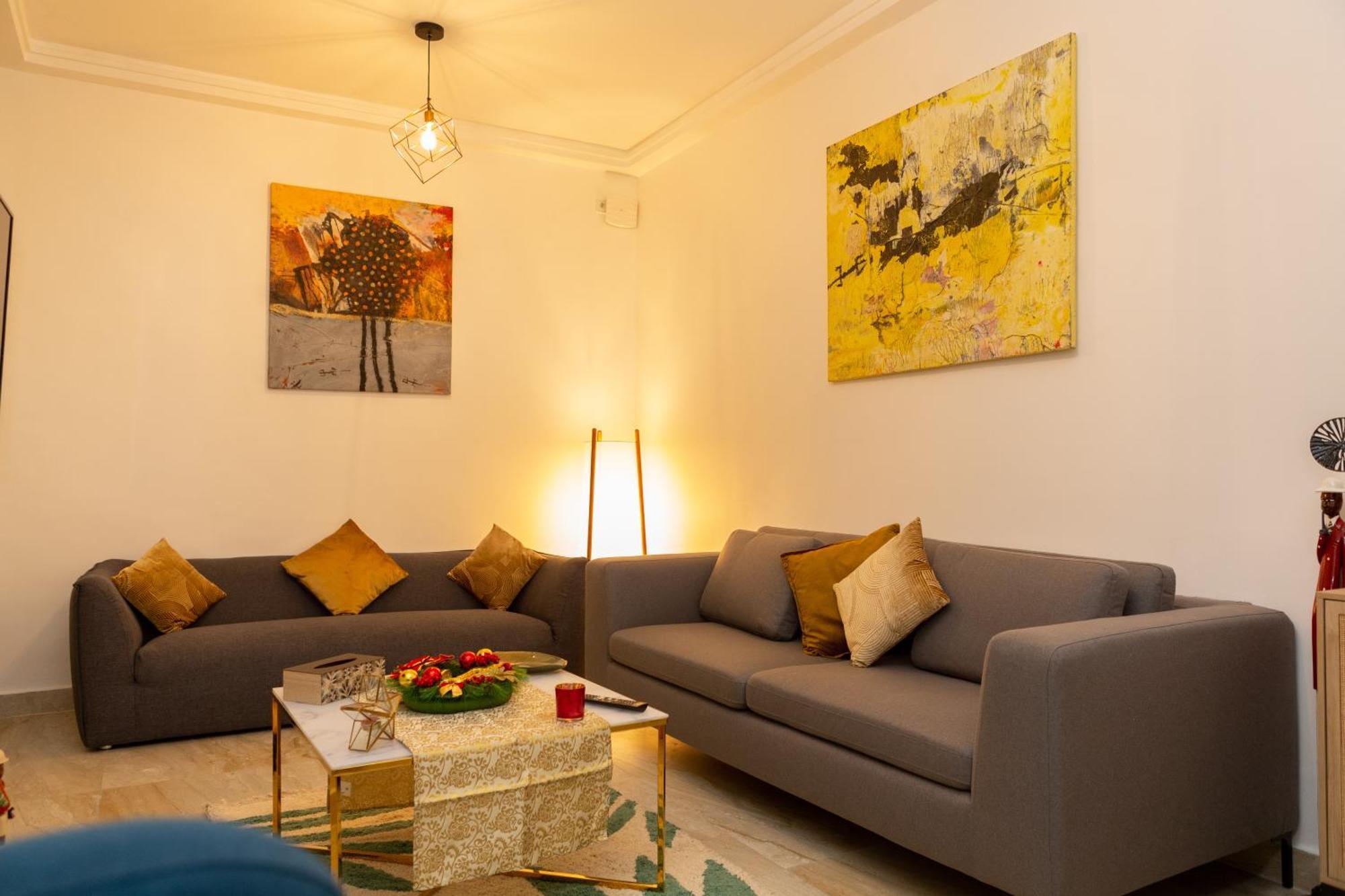 Le Kare Ebene Hotel Cotonou Exterior photo